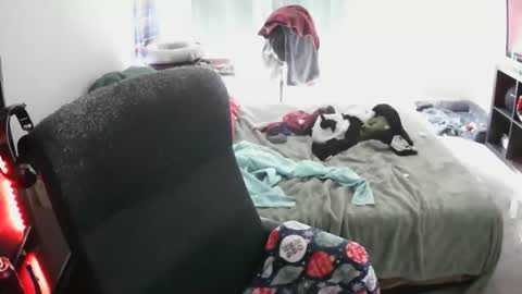 bxbydior online show from 12-13-25, 07:53