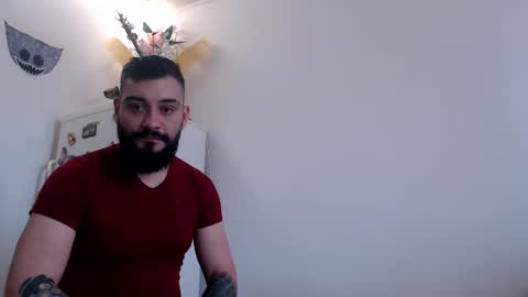 Snapshot of byanna_kevin chatting on 01-07-25, 10:11 Byanna and Kevin online show from 01-07-25, 10:11