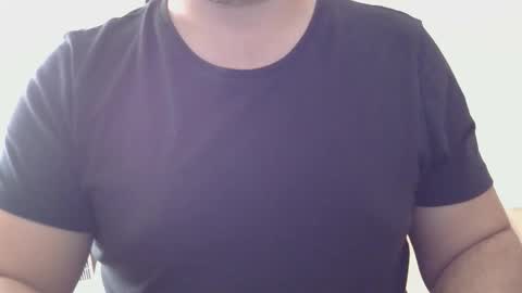 Snapshot of bydevils chatting on 10-08-25, 02:04 bydevils online show from 10-08-25, 02:04