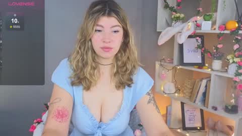 Snapshot of byteblush chatting on 12-05-24, 08:00 Kira online show from 12-05-24, 08:00