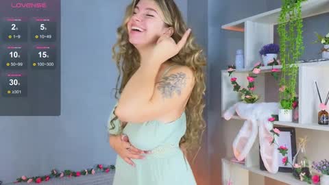 Snapshot of byteblush chatting on 01-13-25, 08:05 Kira online show from 01-13-25, 08:05