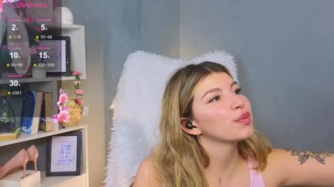 Snapshot of byteblush chatting on 01-21-25, 11:03 Kira online show from 01-21-25, 11:03