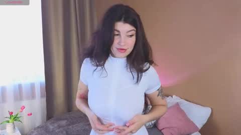 Snapshot of byteblush chatting on 02-25-25, 07:09 Kira online show from 02-25-25, 07:09