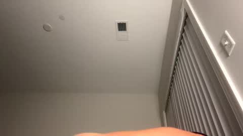 Snapshot of c172482 chatting on 10-21-25, 12:55 c172482 online show from 10-21-25, 12:55