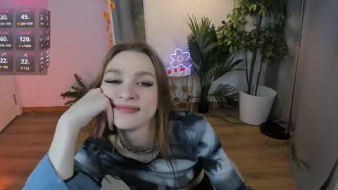 Snapshot of c_moonie_ chatting on 10-27-25, 09:30 Polly online show from 10-27-25, 09:30