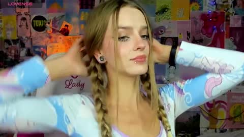 Emily  online show from 09-24-25, 06:33
