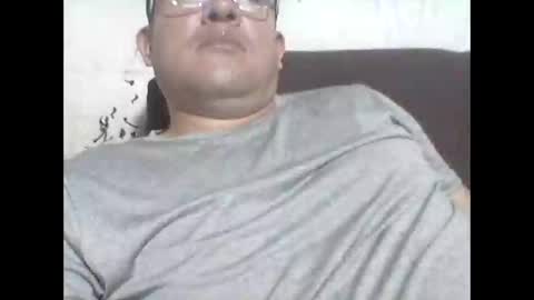 Snapshot of cachito83915 chatting on 03-04-26, 05:02 Cachudosexy online show from 03-04-26, 05:02