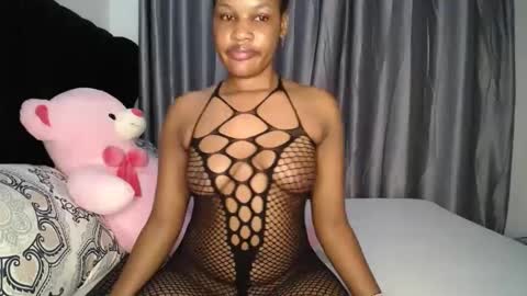 EVA online show from 02-17-25, 09:19