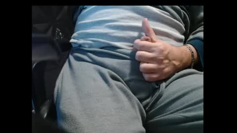 Snapshot of cafetabac chatting on 11-14-25, 09:57 cafetabac online show from 11-14-25, 09:57