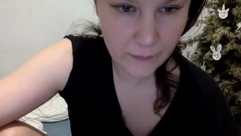 Snapshot of caffeinated_lamb chatting on 04-05-26, 05:54 Lamb online show from 04-05-26, 05:54