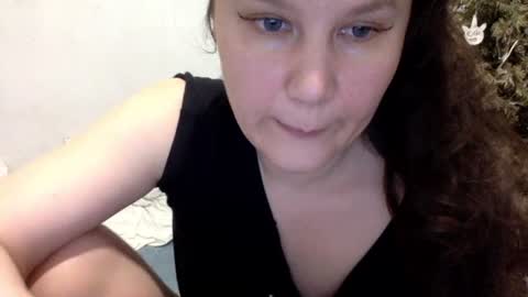 Snapshot of caffeinated_lamb chatting on 04-06-26, 05:58 Lamb online show from 04-06-26, 05:58