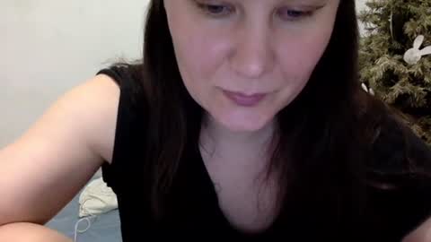 Snapshot of caffeinated_lamb chatting on 04-10-26, 05:50 Lamb online show from 04-10-26, 05:50