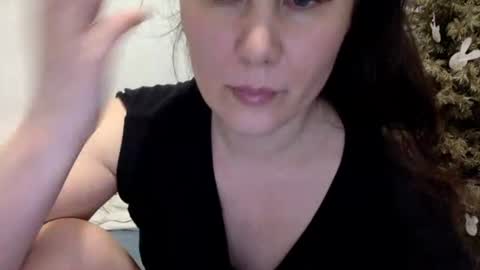 Snapshot of caffeinated_lamb chatting on 04-12-26, 05:51 Lamb online show from 04-12-26, 05:51