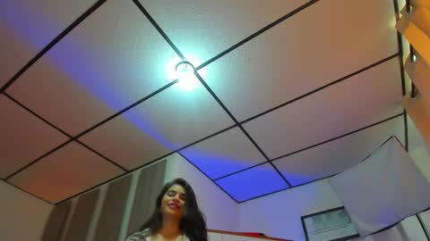 caitlingomez0 online show from 11-13-25, 12:59