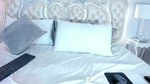 Caitlyn  online show from 01-23-25, 11:26