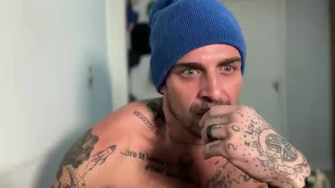 Snapshot of californiabrazilian chatting on 03-04-26, 11:55 CaliforniaBrazilian online show from 03-04-26, 11:55