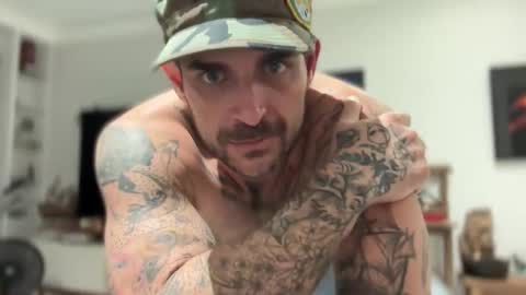 Snapshot of californiabrazilian chatting on 03-10-26, 04:28 CaliforniaBrazilian online show from 03-10-26, 04:28