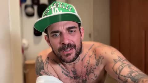 Snapshot of californiabrazilian chatting on 03-22-26, 11:19 CaliforniaBrazilian online show from 03-22-26, 11:19