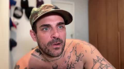 Snapshot of californiabrazilian chatting on 04-01-26, 04:59 CaliforniaBrazilian online show from 04-01-26, 04:59