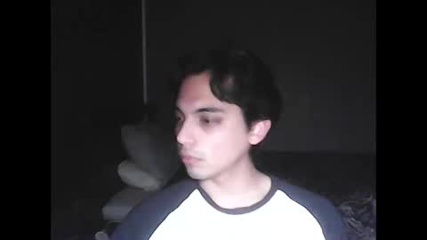 Snapshot of caligula_99 chatting on 04-11-26, 01:10 Calgula online show from 04-11-26, 01:10