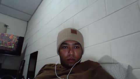 Snapshot of calipso1222 chatting on 02-04-25, 03:22 calipso1222 online show from 02-04-25, 03:22