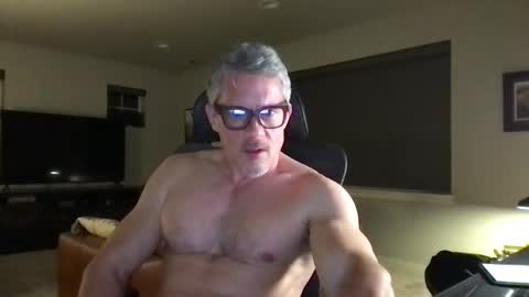 Snapshot of calirsedmo chatting on 02-11-26, 02:49 calirsedmo online show from 02-11-26, 02:49