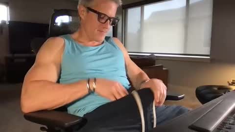 Snapshot of calirsedmo chatting on 02-16-26, 07:10 calirsedmo online show from 02-16-26, 07:10