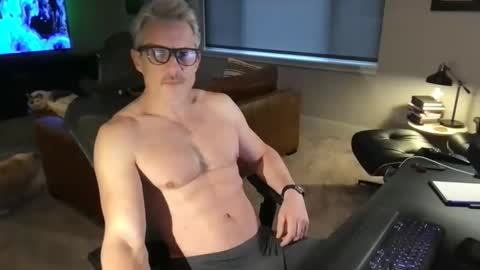 Snapshot of calirsedmo chatting on 03-29-26, 02:50 calirsedmo online show from 03-29-26, 02:50