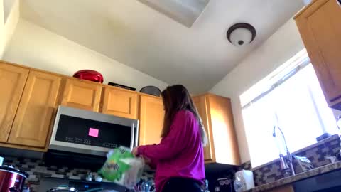 calishop1 online show from 02-28-25, 07:14