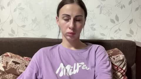 Anna online show from 11-11-25, 07:14