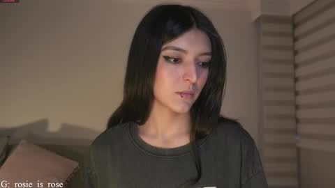 Snapshot of call_me_rosie chatting on 03-07-26, 04:20 online show from 03-07-26, 04:20