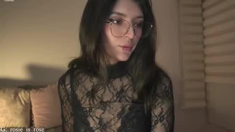 Snapshot of call_me_rosie chatting on 03-26-26, 12:50 online show from 03-26-26, 12:50