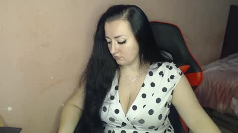 Snapshot of call_me_shaya chatting on 12-11-24, 01:17 Shaya online show from 12-11-24, 01:17