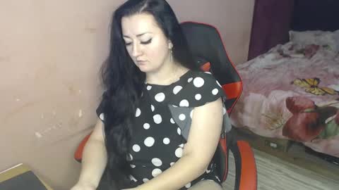 Snapshot of call_me_shaya chatting on 12-25-24, 01:41 Shaya online show from 12-25-24, 01:41