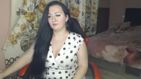 Snapshot of call_me_shaya chatting on 01-27-25, 05:04 Shaya online show from 01-27-25, 05:04