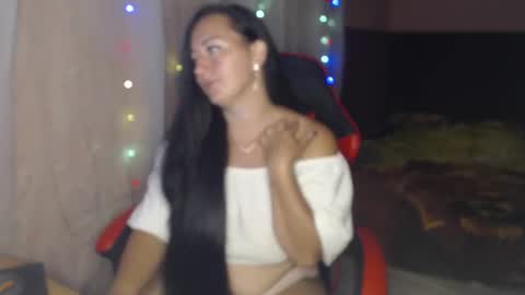 Snapshot of call_me_shaya chatting on 09-16-25, 03:35 Shaya online show from 09-16-25, 03:35