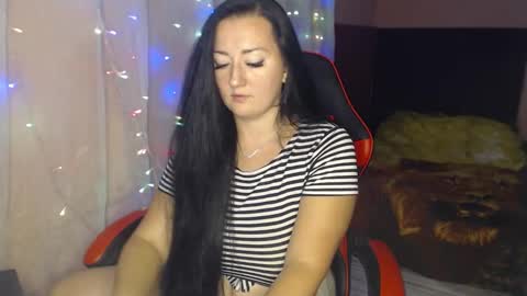 Snapshot of call_me_shaya chatting on 10-07-25, 03:20 Shaya online show from 10-07-25, 03:20