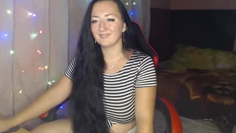 Snapshot of call_me_shaya chatting on 10-10-25, 04:06 Shaya online show from 10-10-25, 04:06