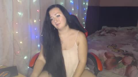 Snapshot of call_me_shaya chatting on 11-17-25, 04:13 Shaya online show from 11-17-25, 04:13