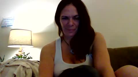 Calli online show from 01-27-25, 05:03