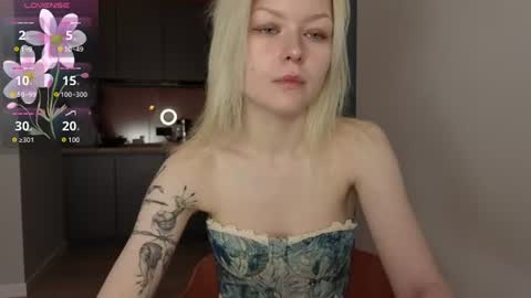 Robin online show from 06-28-26, 02:39