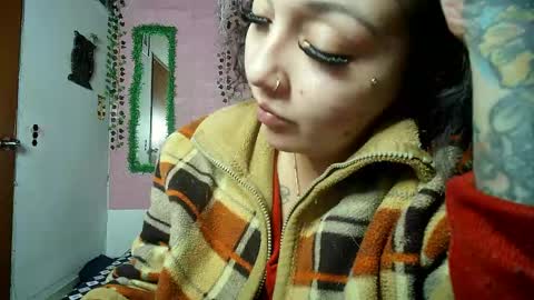 Snapshot of callme_lolas chatting on 04-30-26, 06:31 paula online show from 04-30-26, 06:31
