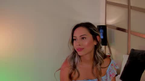 Anna Banana online show from 03-07-25, 01:20