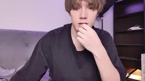 Nick online show from 10-19-25, 09:32