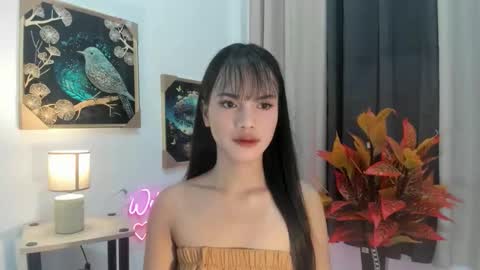 Snapshot of callmeprettylj chatting on 10-28-25, 12:52 lovely jane LJ online show from 10-28-25, 12:52