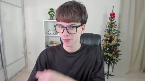 Hey I am Calvin  online show from 01-07-25, 07:17