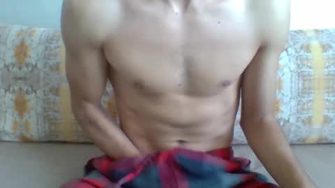 Snapshot of calvin_sexy_arab chatting on 02-24-25, 03:20 calvin_sexy_arab online show from 02-24-25, 03:20
