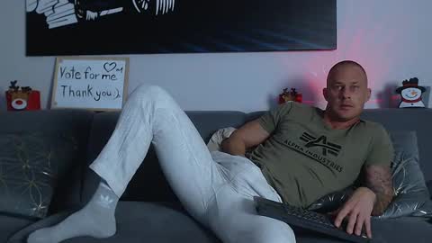 Calvin  online show from 12-16-24, 11:39