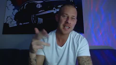 Calvin  online show from 01-26-25, 10:35