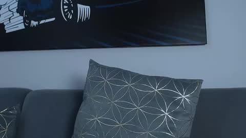 Calvin  online show from 02-01-25, 07:57